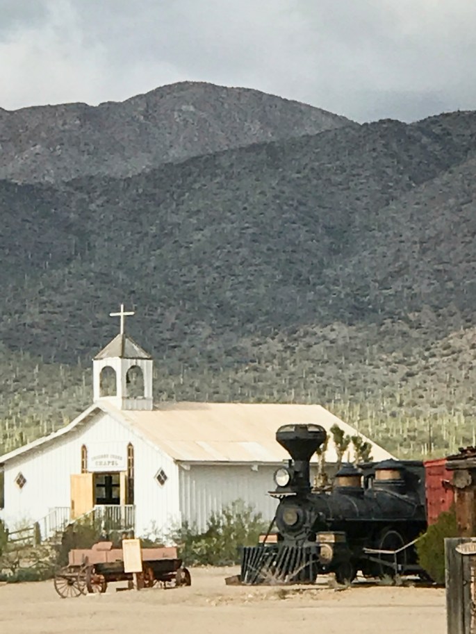 Old Tucson chapel7